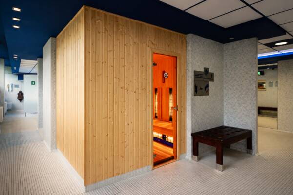 Indoor Sauna World 