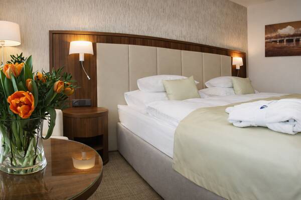 Premium suite