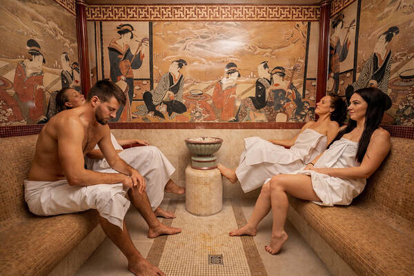 Healthy sauna bathing