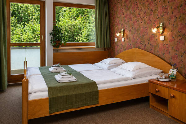 Business suite