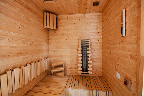 Indoor Sauna World 
