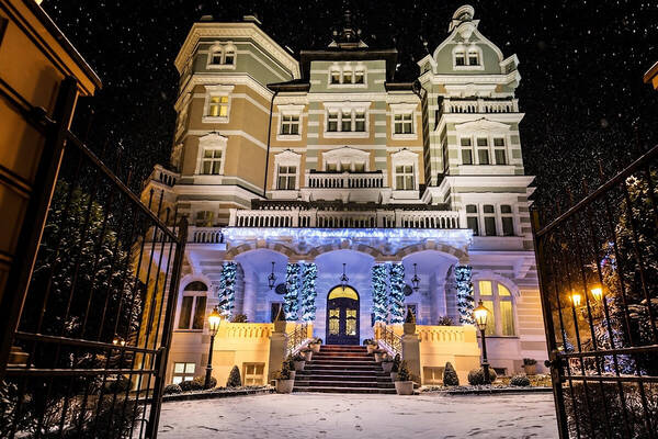 Christmas at the Savoy Westend Hotel