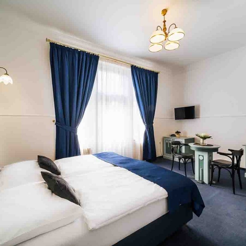 Accommodation with breakfast 