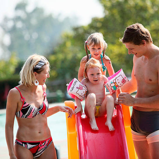 Accommodation with half board 