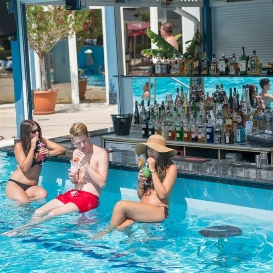 Silver relaxation stay