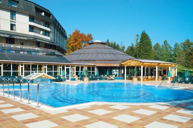 Accommodation with halfboard 