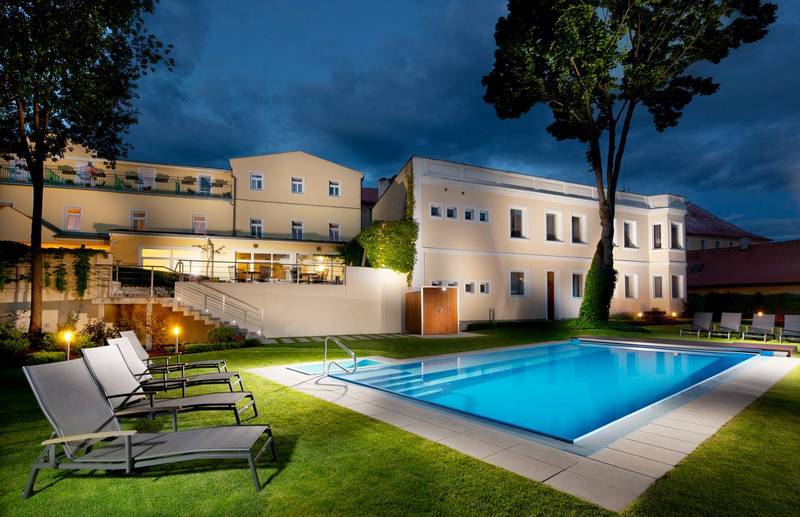 Curative Stay 