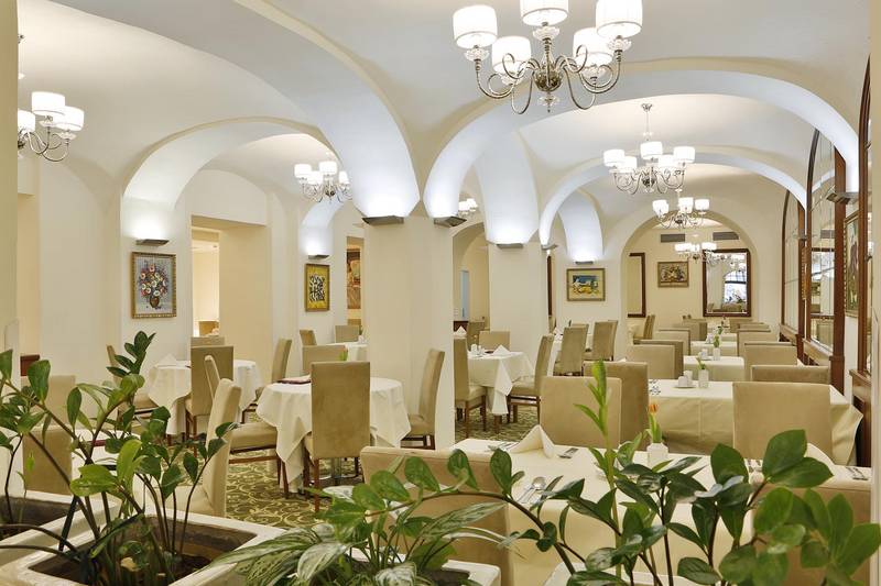 Curative stay