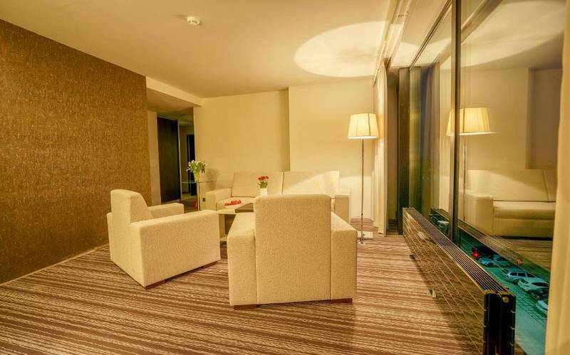 Exclusive Suite 2 + 2