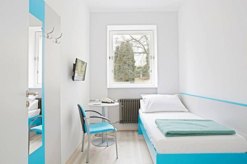 Hotel Akademik Behounek ***