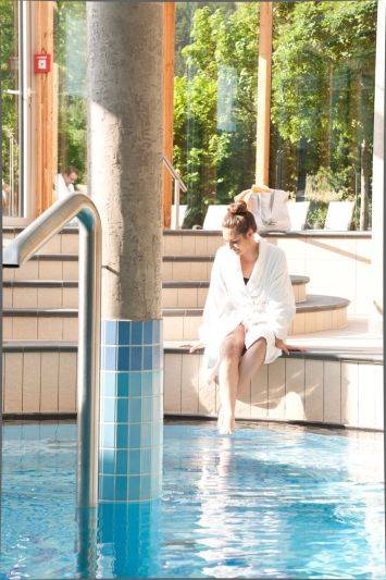 Accommodation plus halfboard WINTER 