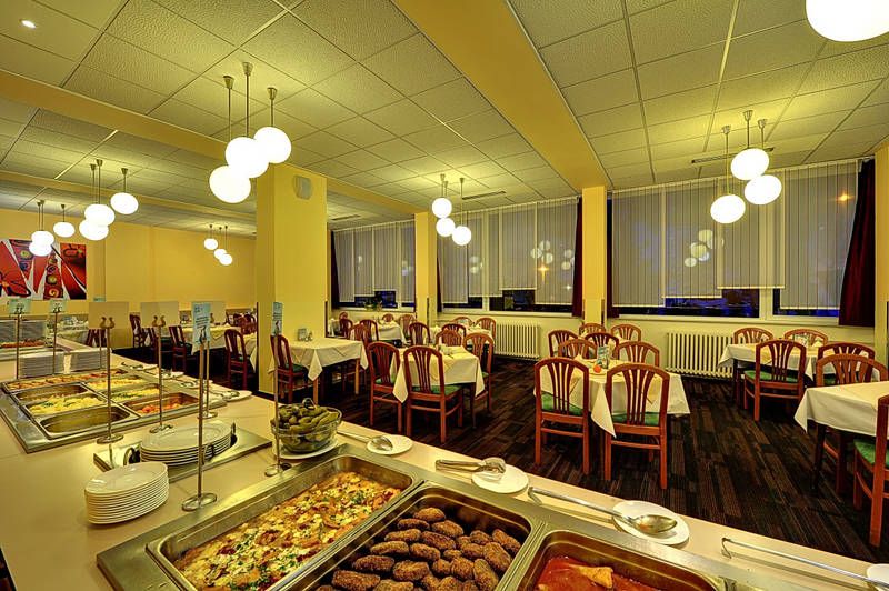 Hotel Akademik Behounek ***