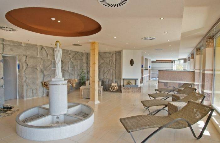 Relaxation stay for 4 or 5 nights 2025