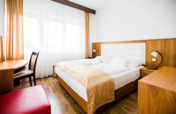 Accommodation with half board 2025
