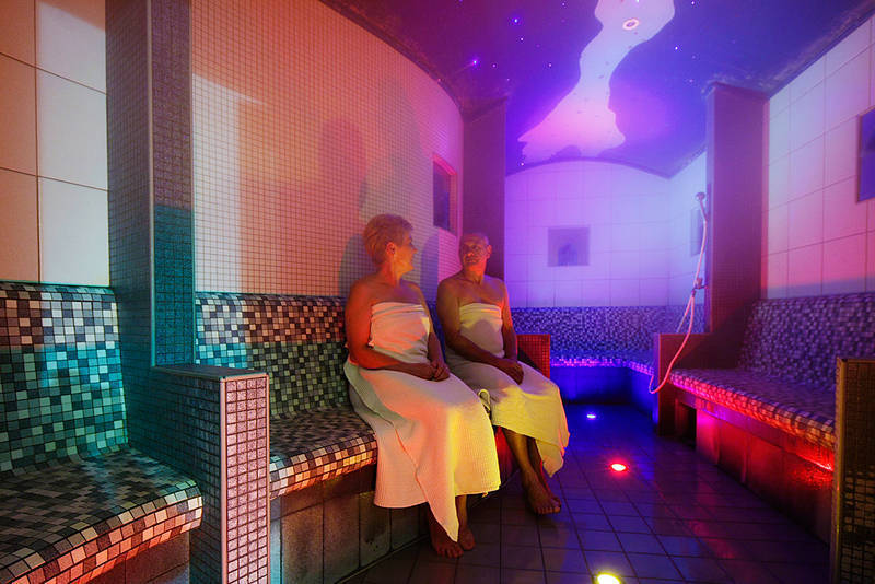 Accommodation with breakfast 2025 - weekend