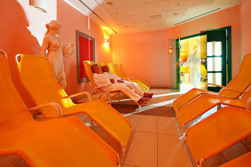 Accommodation with breakfast 2025 - weekend