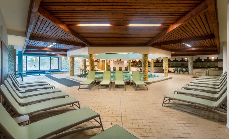 Accommodation with half board 