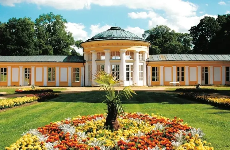 Villa Neapol ****