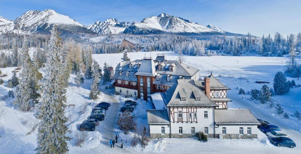 Relax at Štrbské pleso with breakfast