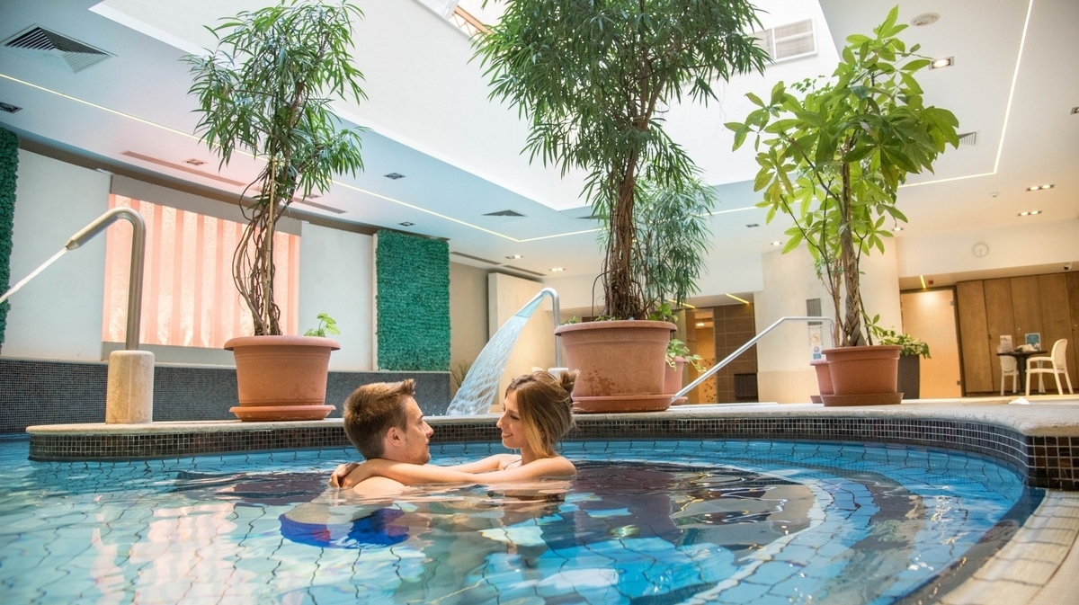 Palace Relax