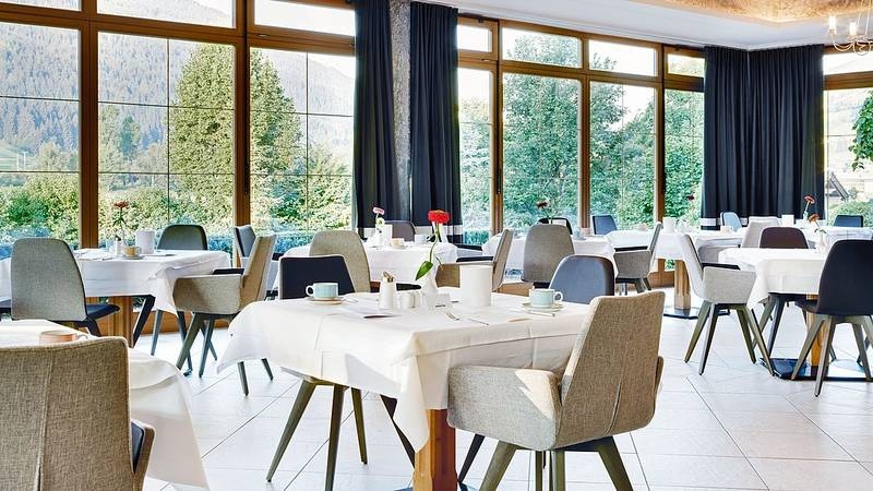 Accommodation plus halfboard WINTER 