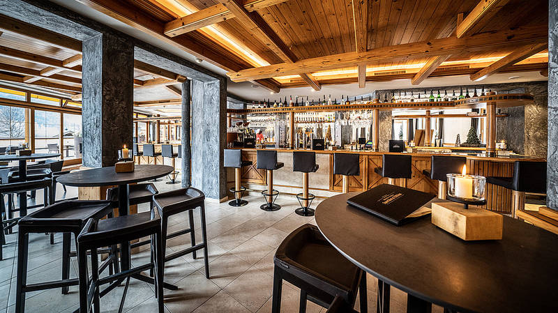 Accommodation plus halfboard WINTER 