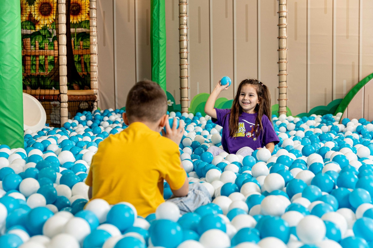 Fun and relaxation in Aquapark Babylon - Winter