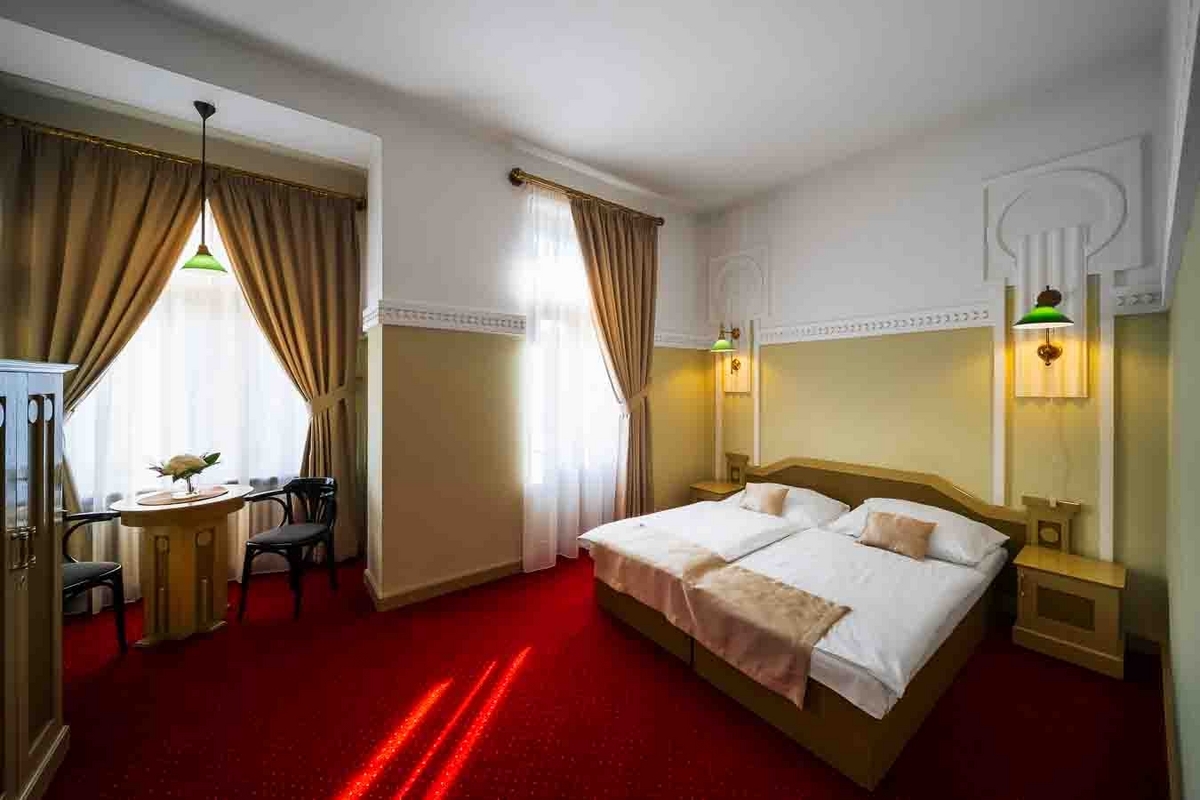 Accommodation with breakfast 
