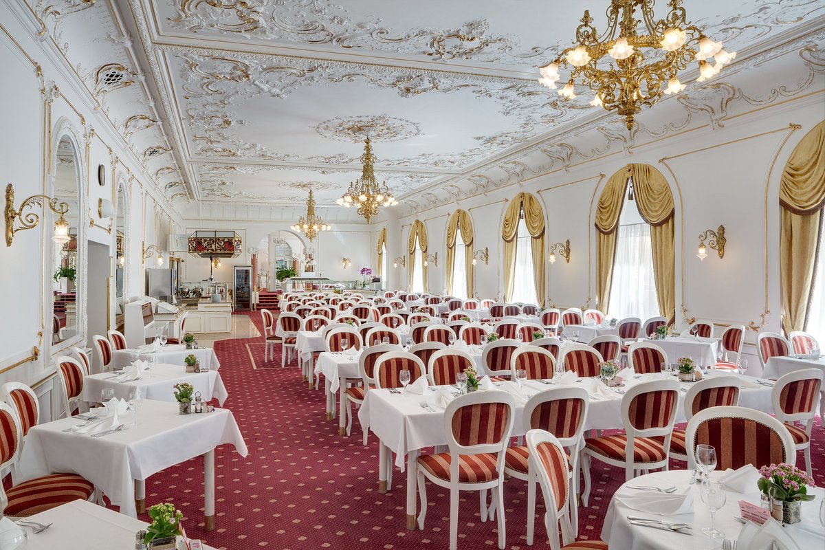 Accommodation with half board