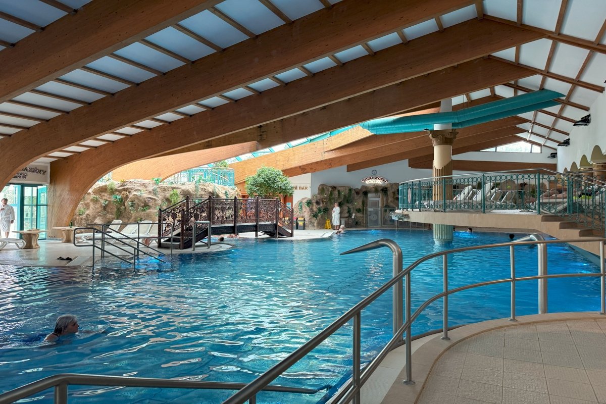 Accommodation with half board weekend / holiday 2025