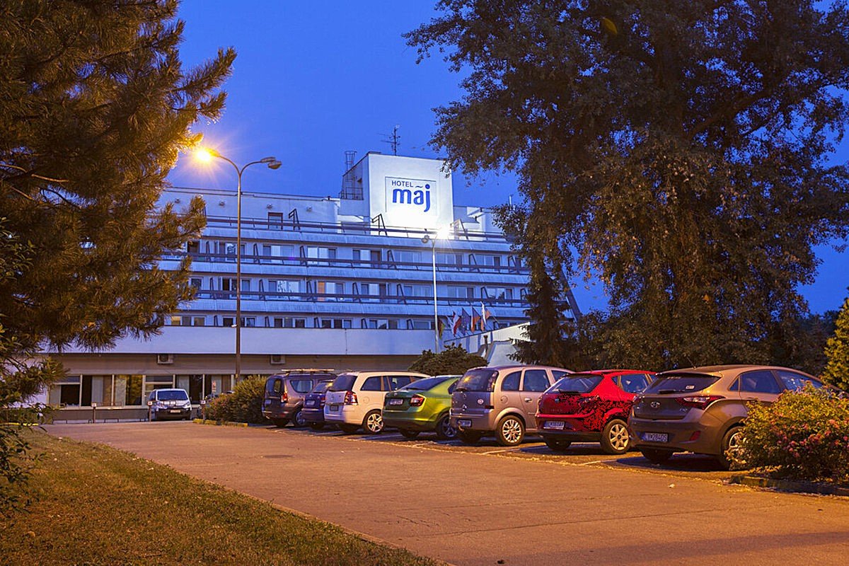 Hotel Máj ***