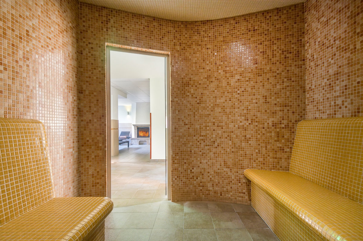 Comprehensive treatment stay