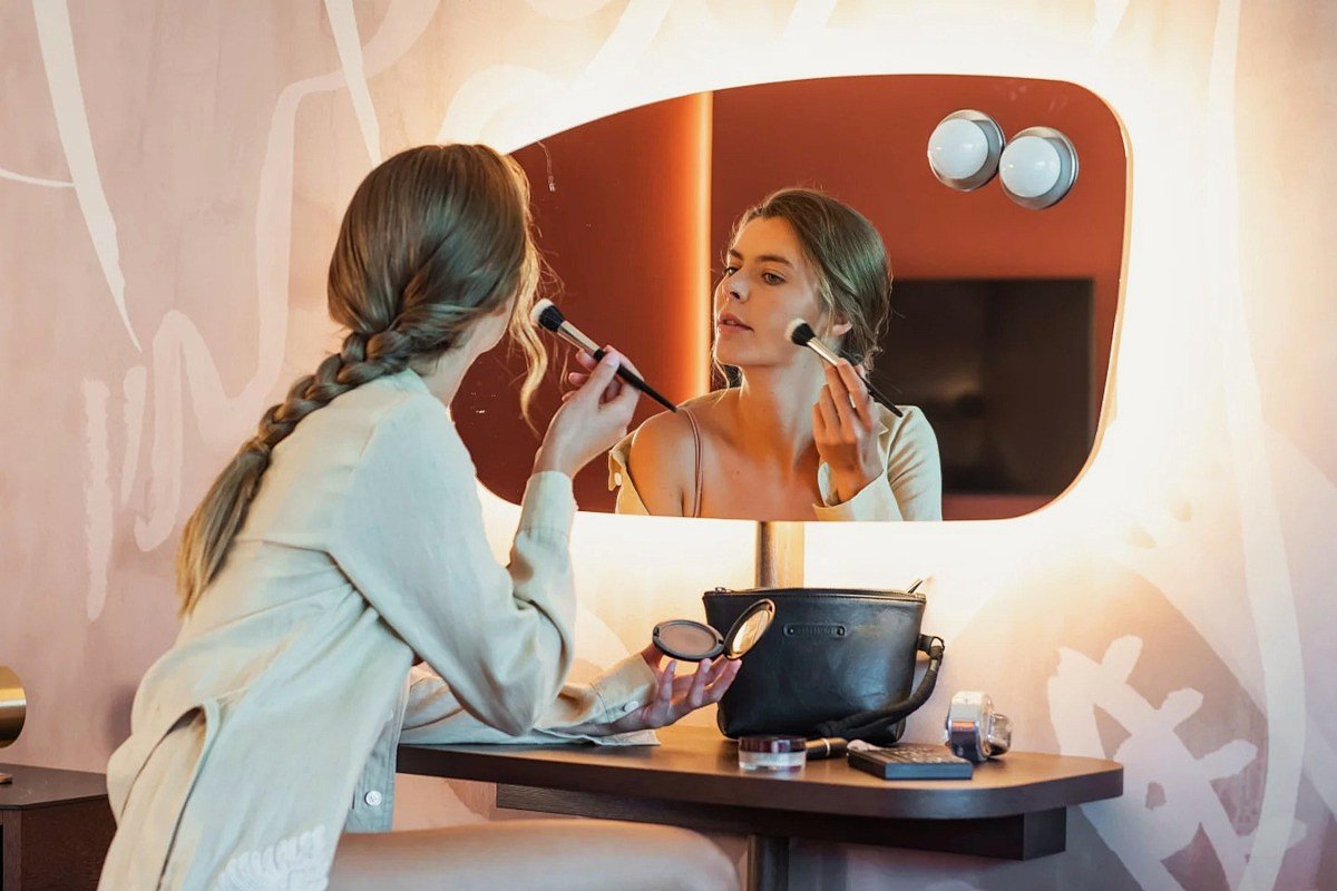 Accommodation with half board