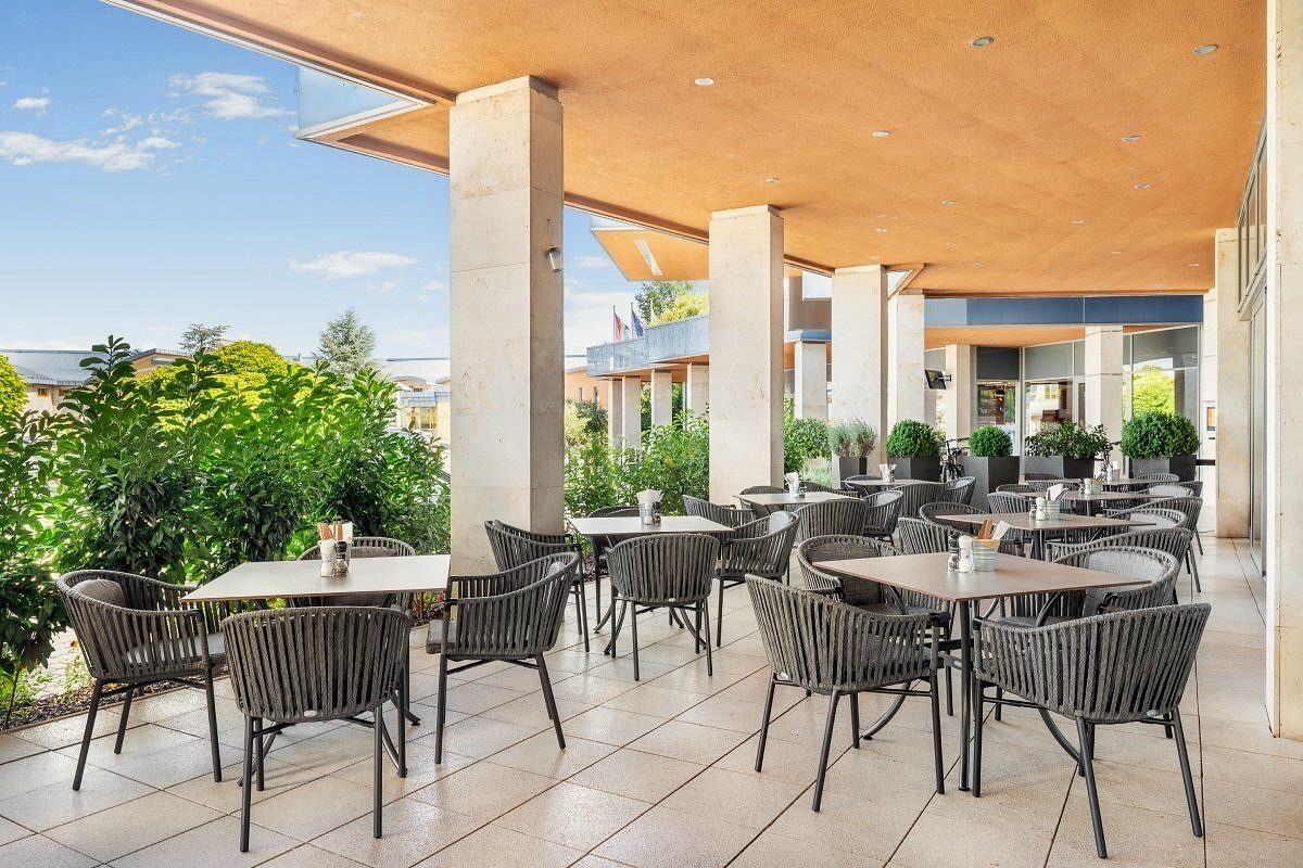 Hotel Park Inn Sarvar ****