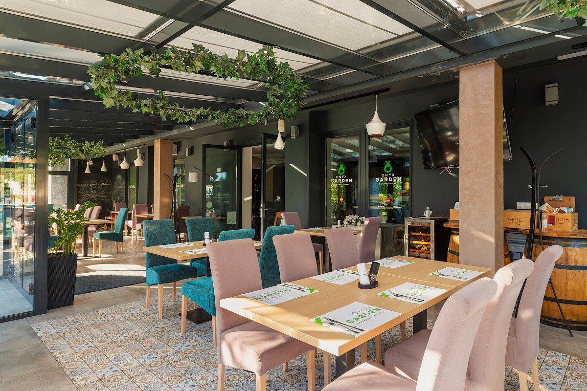 Onyx Luxury Aparthotel ****