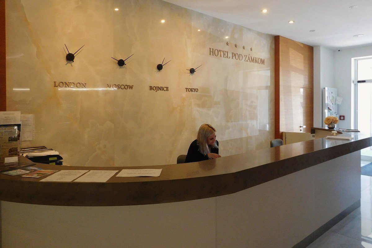 Hotel under the Castle ****