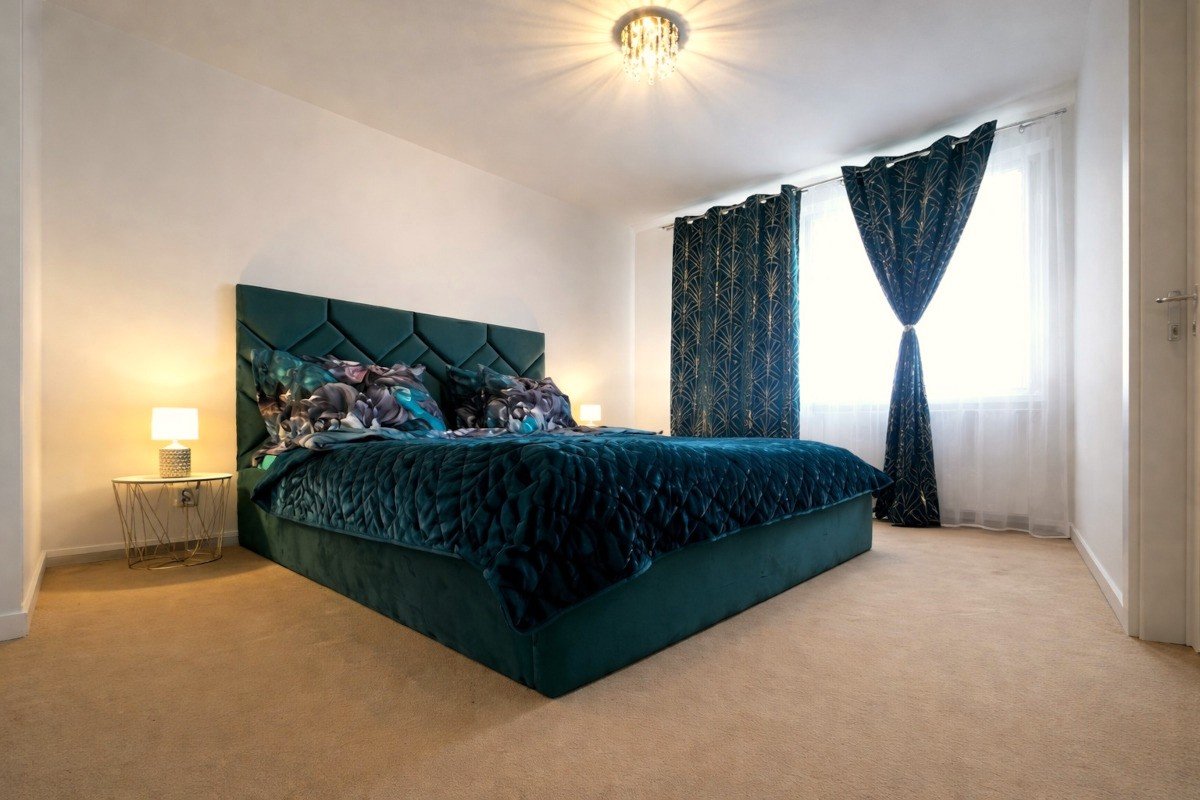 Accomodation with breakfast