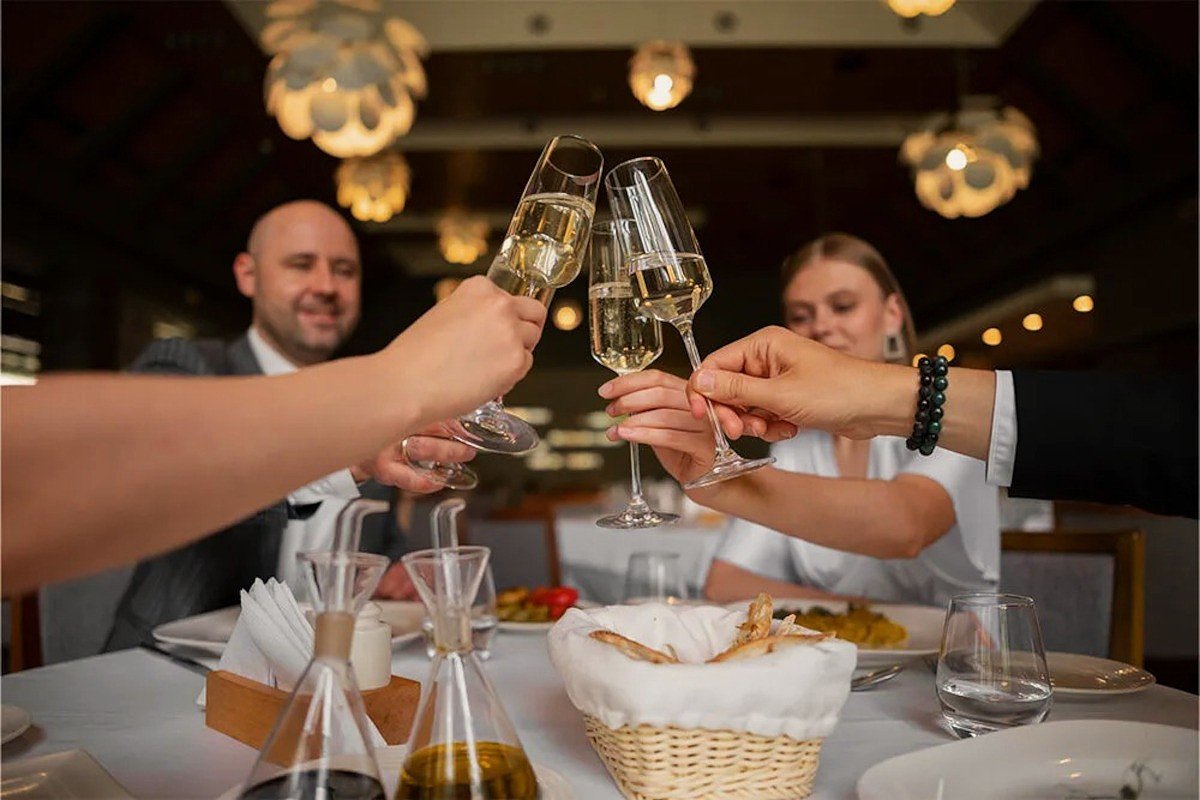 Ultra Last Minute - April Fools