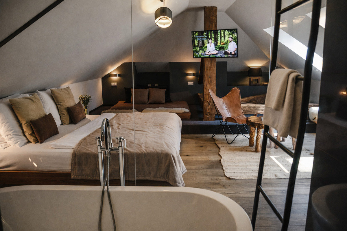 Suite Augustian