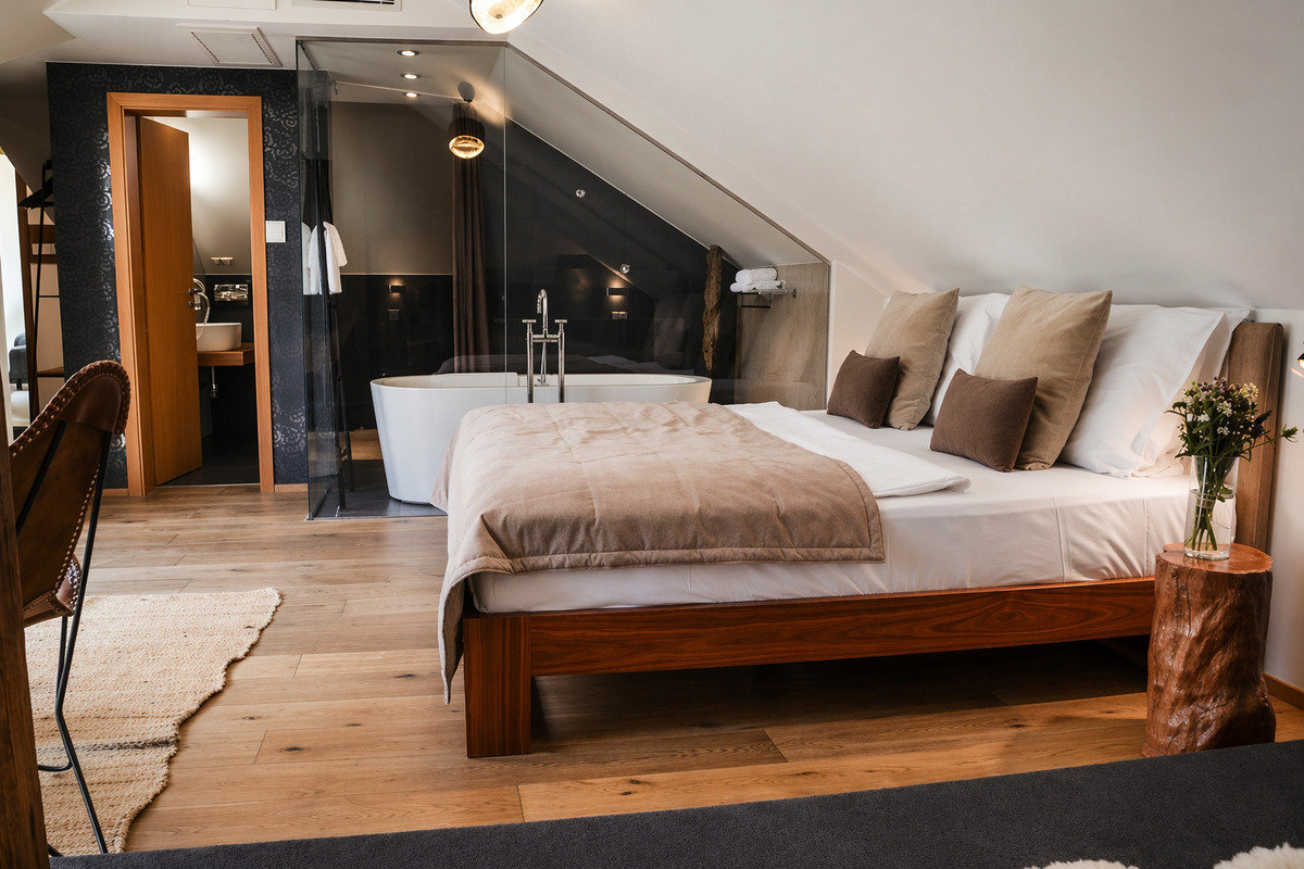 Suite Augustian