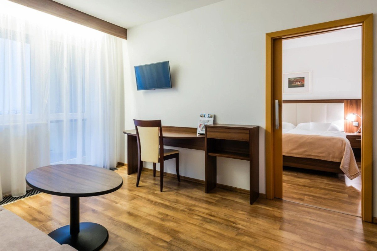Suite Exclusive
