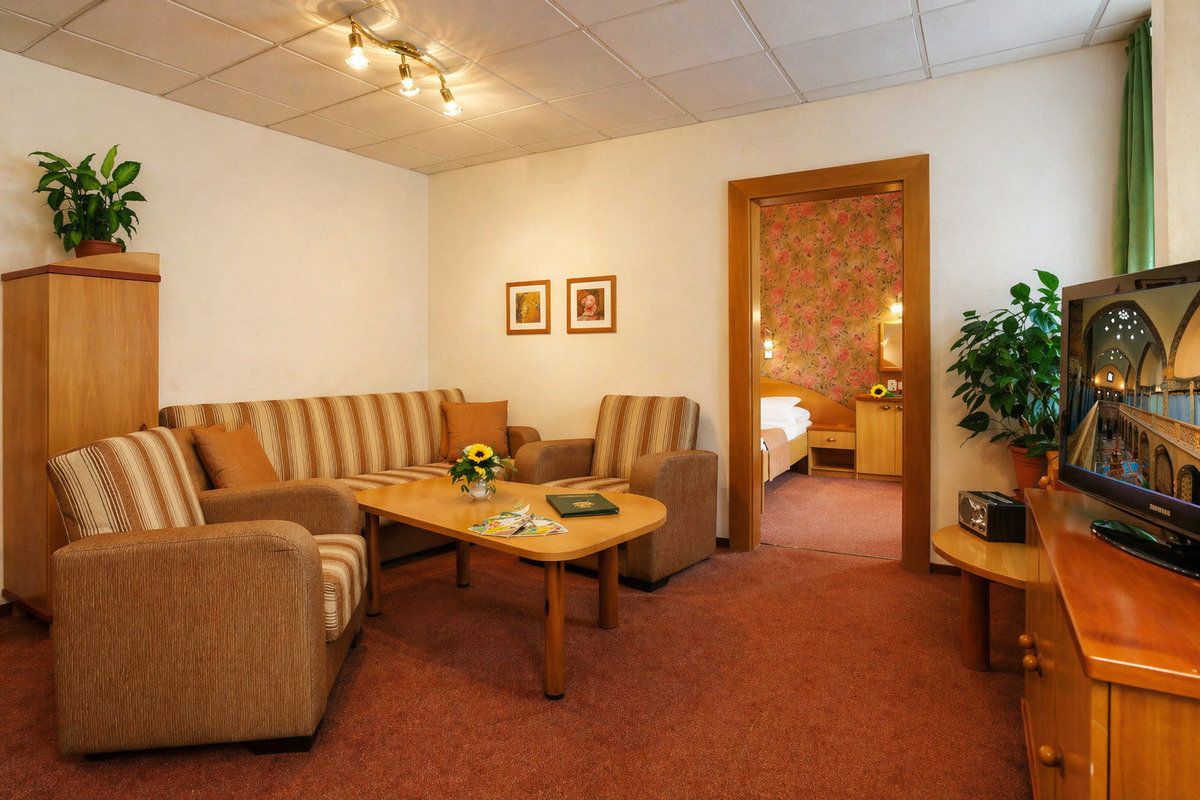Large suite