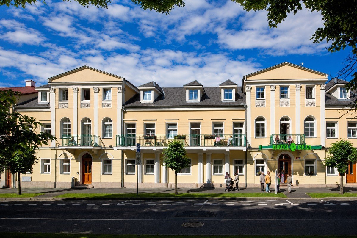 Hotel Reza ****