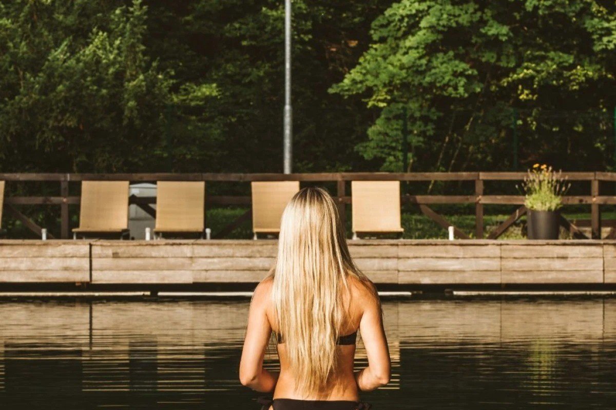 Wooden pool directly above the spring