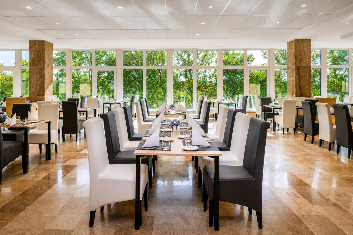 Hunguest Hotel Helios ****
