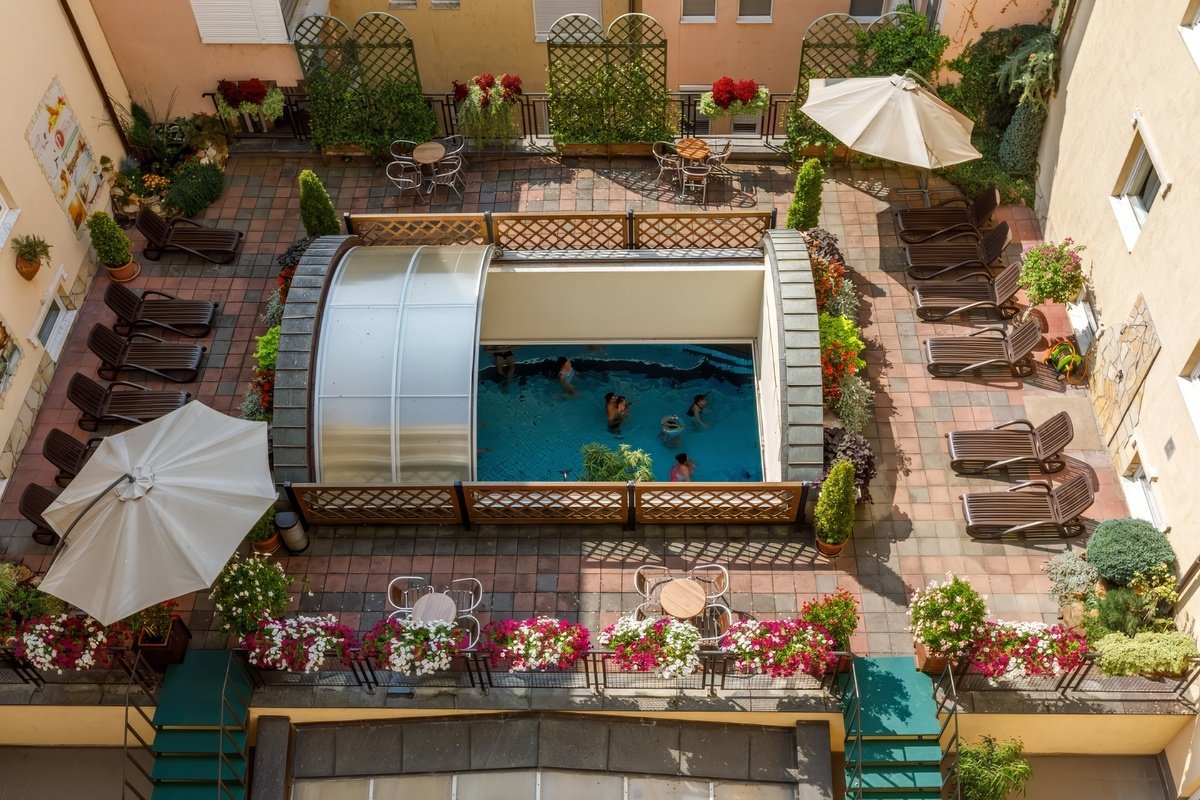 Leisure Stay