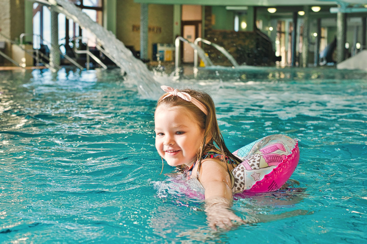 Accommodation with half board + entries to the water park