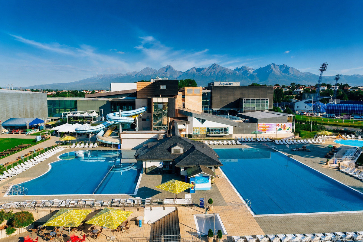 Hotel Seasons ****