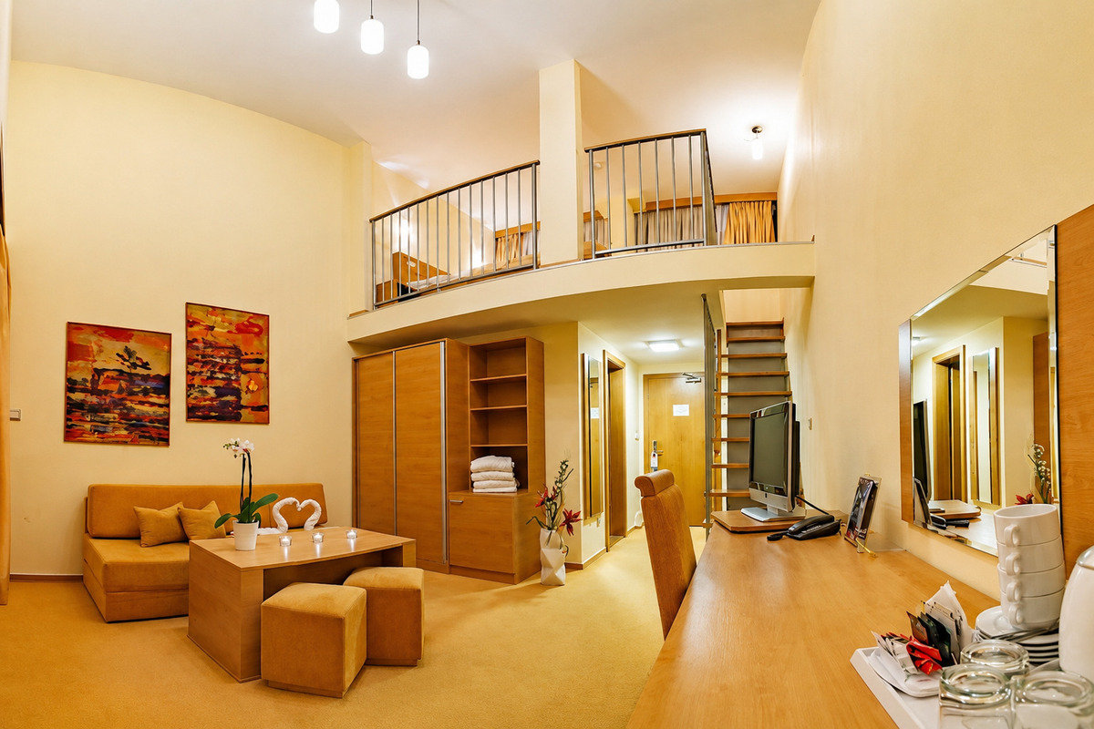 Mezzanine room