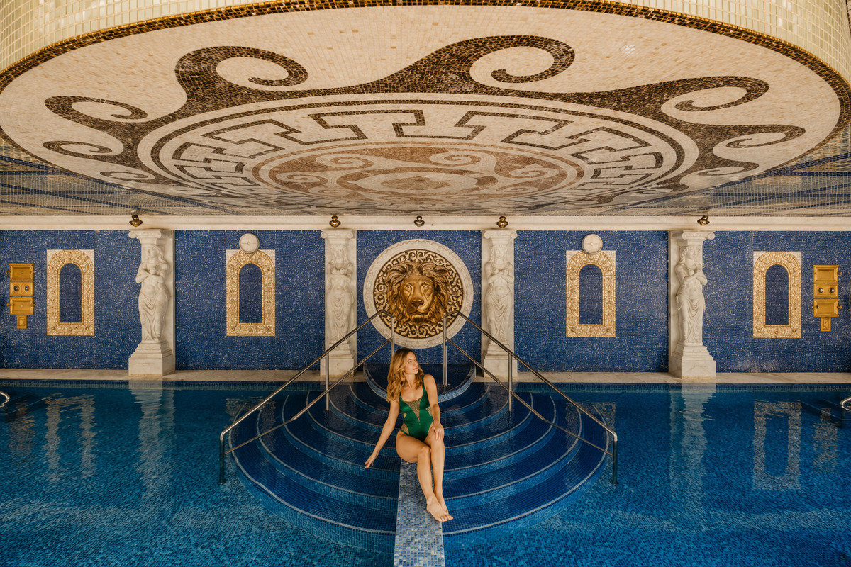 Accommodation with half board weekend / holiday 